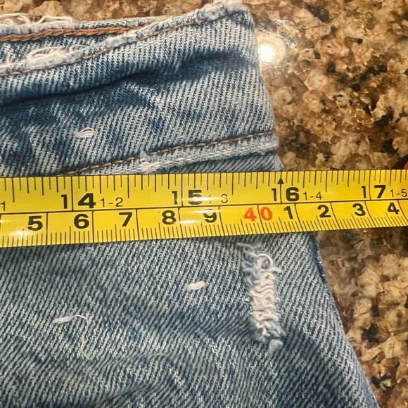 Abercrombie & Fitch The Dad High Rise Jeans - Picture 10 of 11